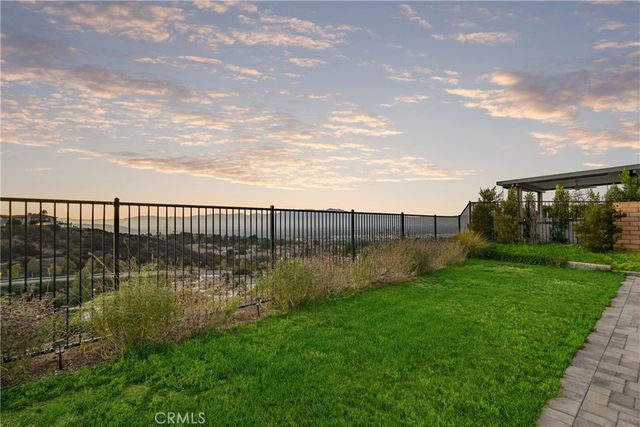 1886 Pele Way, Corona, CA 92882