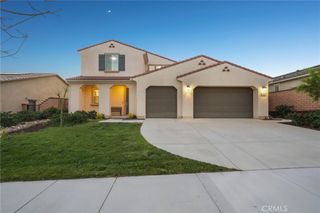 1886 Pele Way, Corona, CA 92882