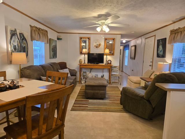 418 Delton Dr., Garden City Beach, SC 29576
