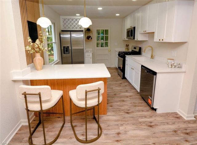 2410 Payne RD, Chesapeake, VA 23323