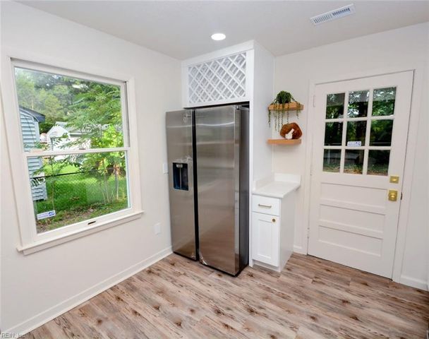 2410 Payne RD, Chesapeake, VA 23323