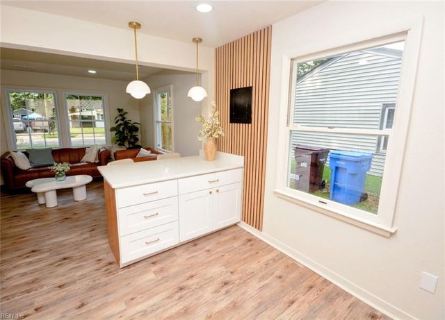2410 Payne RD, Chesapeake, VA 23323