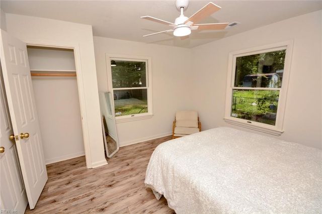 2410 Payne RD, Chesapeake, VA 23323