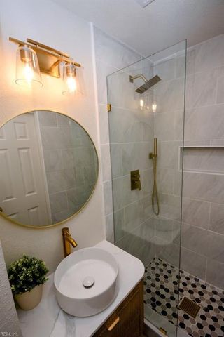 2410 Payne RD, Chesapeake, VA 23323
