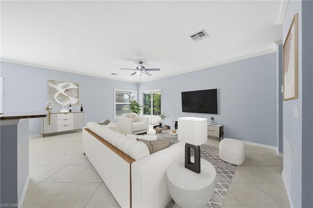 15078 Topsail CT, Naples, FL 34119