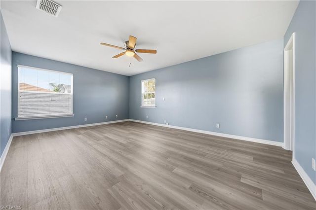 15078 Topsail CT, Naples, FL 34119