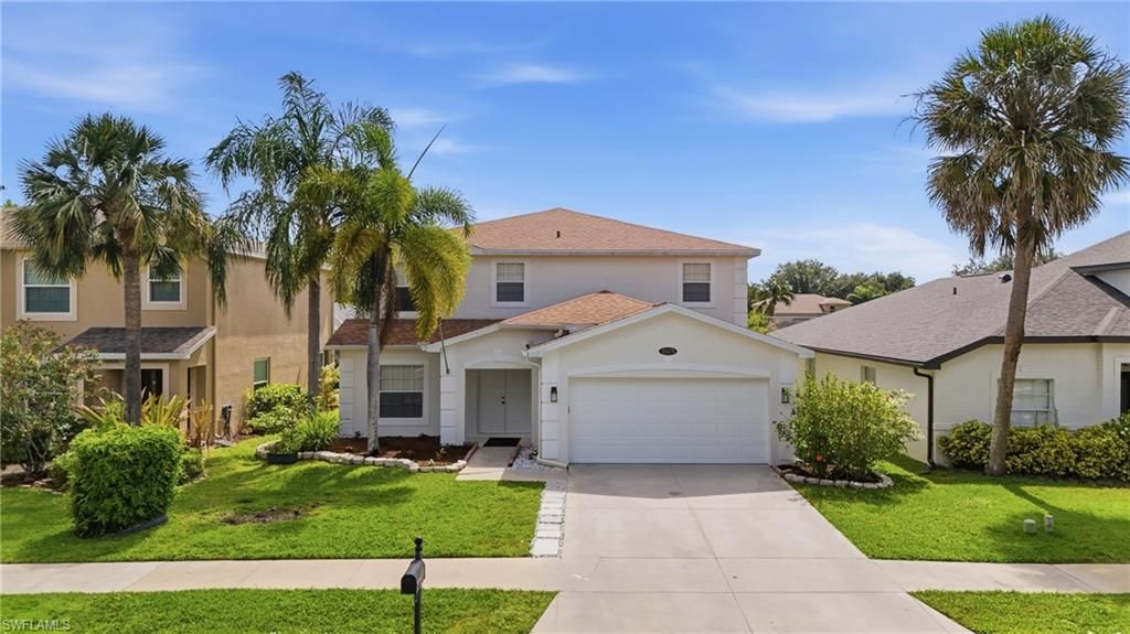 15078 Topsail CT, Naples, FL 34119