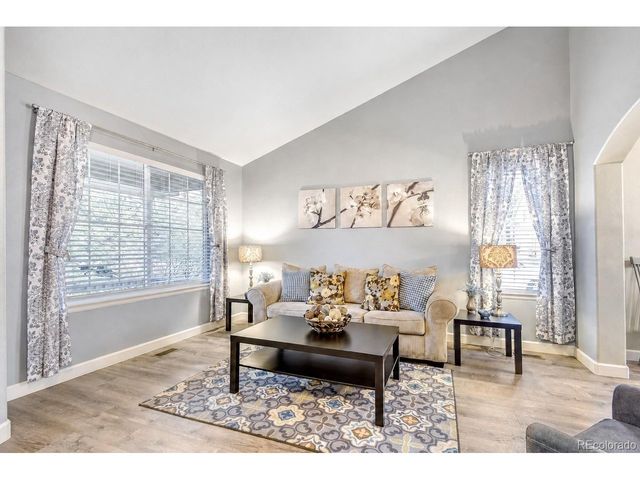 360 Kingbird Cir, Highlands Ranch, CO 80129