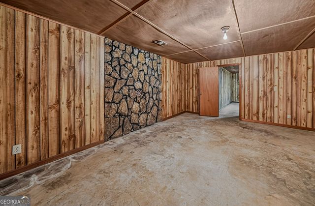 793 Pyne Road, Lagrange, GA 30240