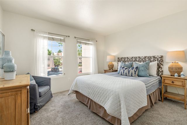 2210 Miguel Chavez Road 1423, Santa Fe, NM 87505