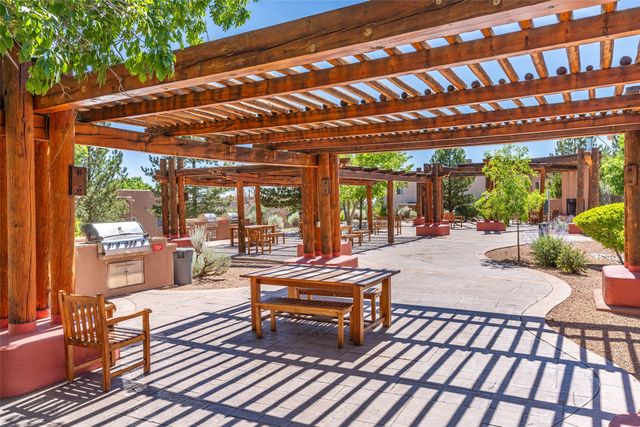 2210 Miguel Chavez Road 1423, Santa Fe, NM 87505