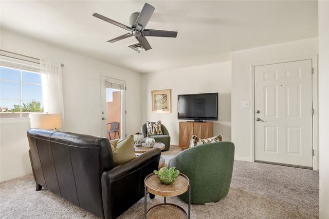 2210 Miguel Chavez Road 1423, Santa Fe, NM 87505
