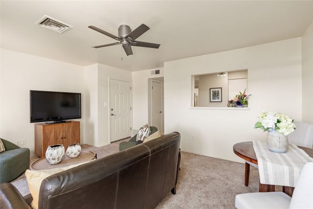 2210 Miguel Chavez Road 1423, Santa Fe, NM 87505