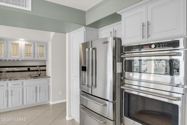 64671 E Canyon Shadows Lane, Tucson, AZ 85739