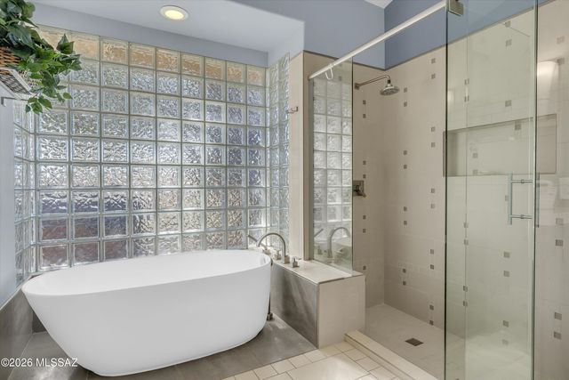 64671 E Canyon Shadows Lane, Tucson, AZ 85739