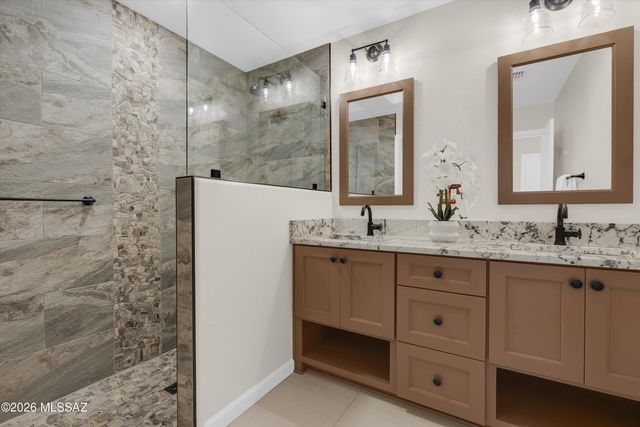 64671 E Canyon Shadows Lane, Tucson, AZ 85739