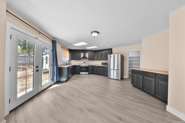 8331 Davis Cavern, San Antonio, TX 78254