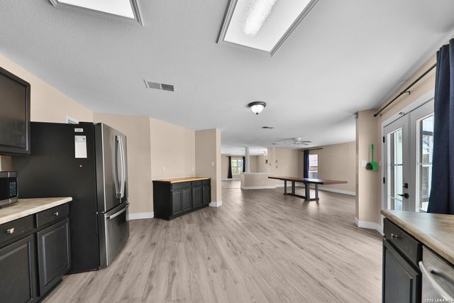 8331 Davis Cavern, San Antonio, TX 78254