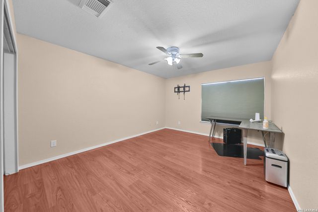 8331 Davis Cavern, San Antonio, TX 78254