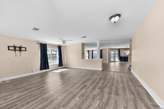 8331 Davis Cavern, San Antonio, TX 78254