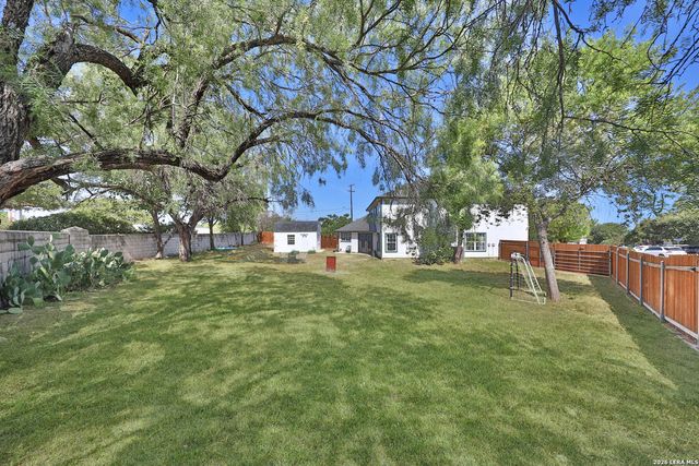 8331 Davis Cavern, San Antonio, TX 78254