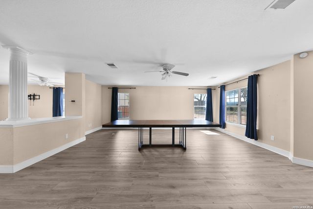 8331 Davis Cavern, San Antonio, TX 78254