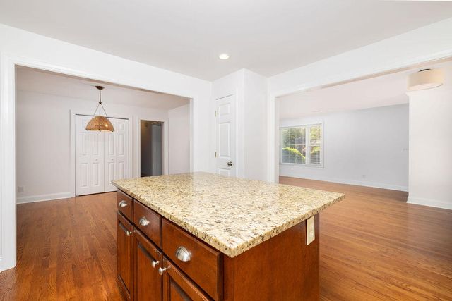1056 Keats Road, Charleston, SC 29407