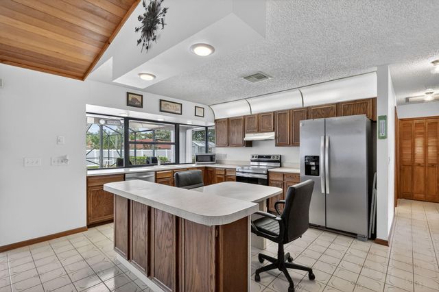 1543 SE Chiffon Avenue, Port St. Lucie, Port St Lucie, FL 34952