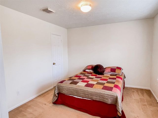 1414 New Cedars Drive, Houston, TX 77062
