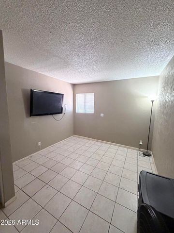 2022 E ALDER Circle, Mesa, AZ 85204