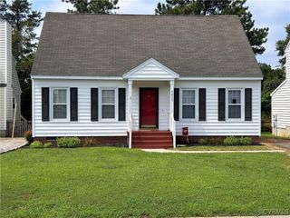 6033 Ironworks Ct, Mechanicsville, VA 23111