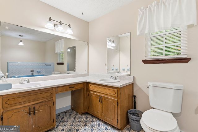 25 Melanie Drive, Stockbridge, GA 30281