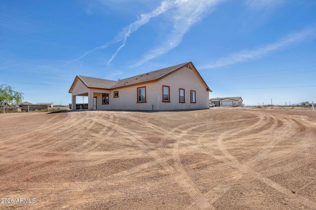 37010 W WHITTON Avenue, Tonopah, AZ 85354