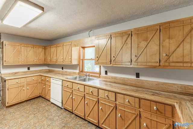 26268 Copeland Road, Athens, AL 35613