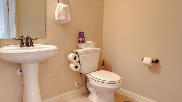 312 Driftwood Grove Lane, Brookshire, TX 77423