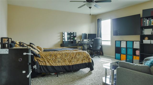 312 Driftwood Grove Lane, Brookshire, TX 77423