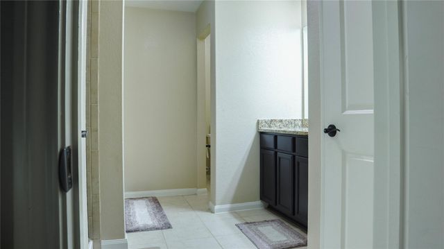 312 Driftwood Grove Lane, Brookshire, TX 77423