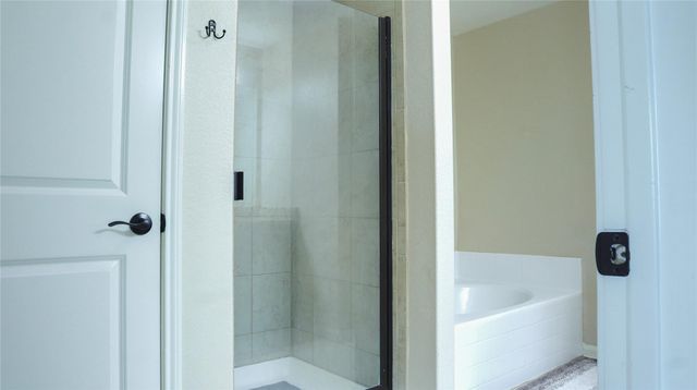 312 Driftwood Grove Lane, Brookshire, TX 77423