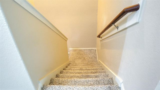 312 Driftwood Grove Lane, Brookshire, TX 77423