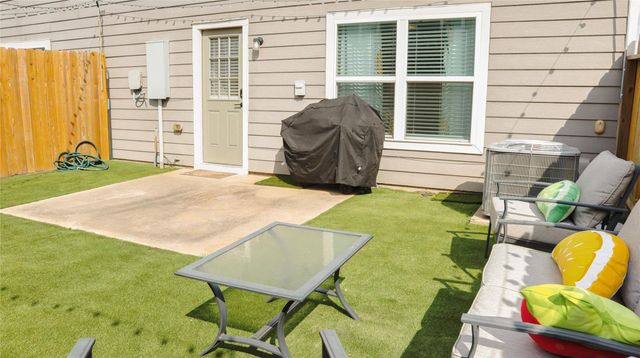 312 Driftwood Grove Lane, Brookshire, TX 77423