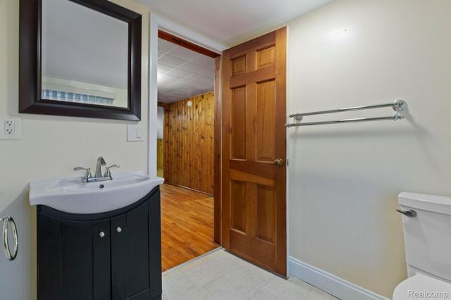 114 Interlochen Drive, Algonac, MI 48001