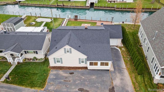 114 Interlochen Drive, Algonac, MI 48001