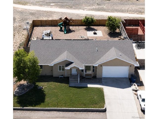 692 S Aguilar Dr, Pueblo West, CO 81007