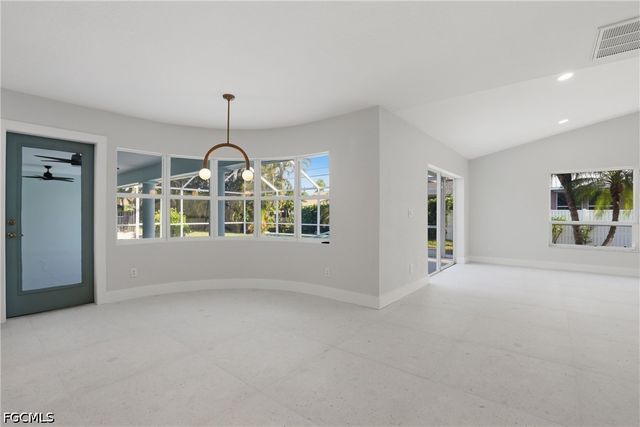 627 SW 56th ST, Cape Coral, FL 33914