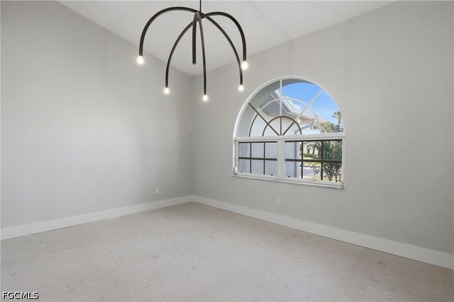 627 SW 56th ST, Cape Coral, FL 33914