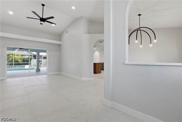 627 SW 56th ST, Cape Coral, FL 33914