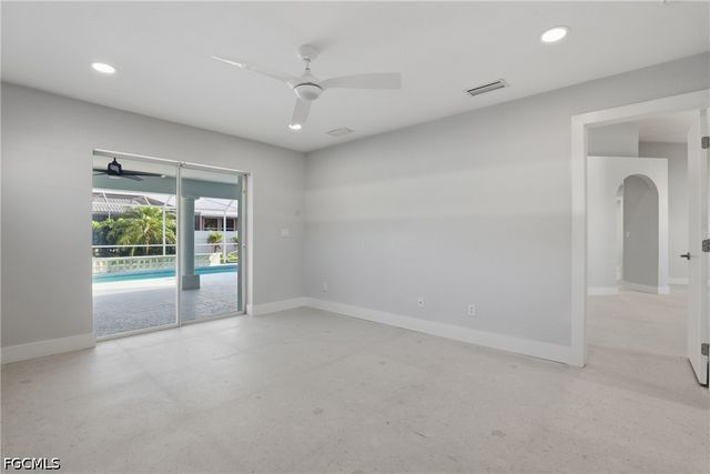 627 SW 56th ST, Cape Coral, FL 33914