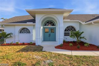 627 SW 56th ST, Cape Coral, FL 33914