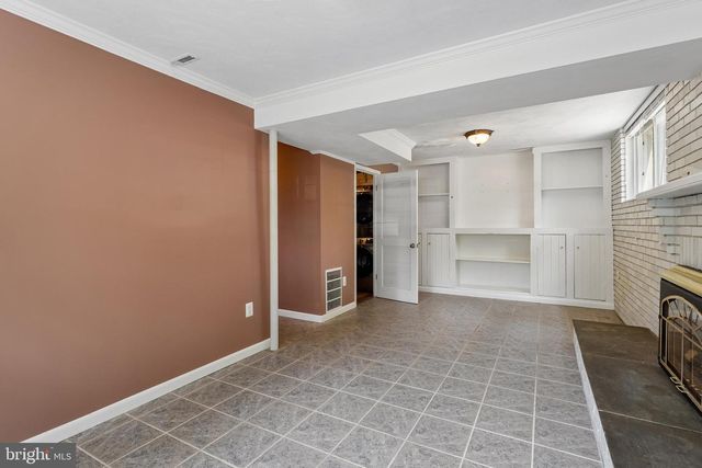 105 S CAROLINA AVE, Pasadena, MD 21122