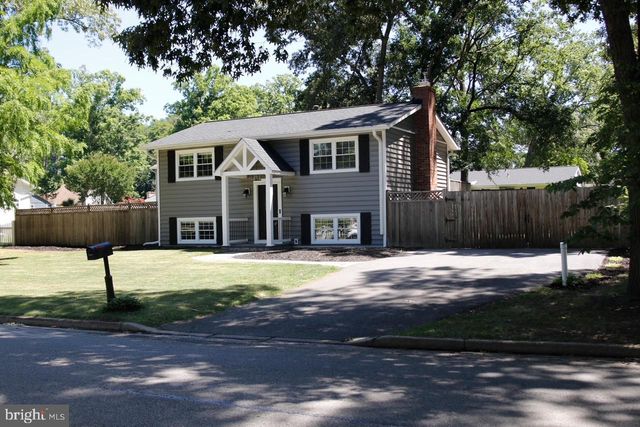 105 S CAROLINA AVE, Pasadena, MD 21122